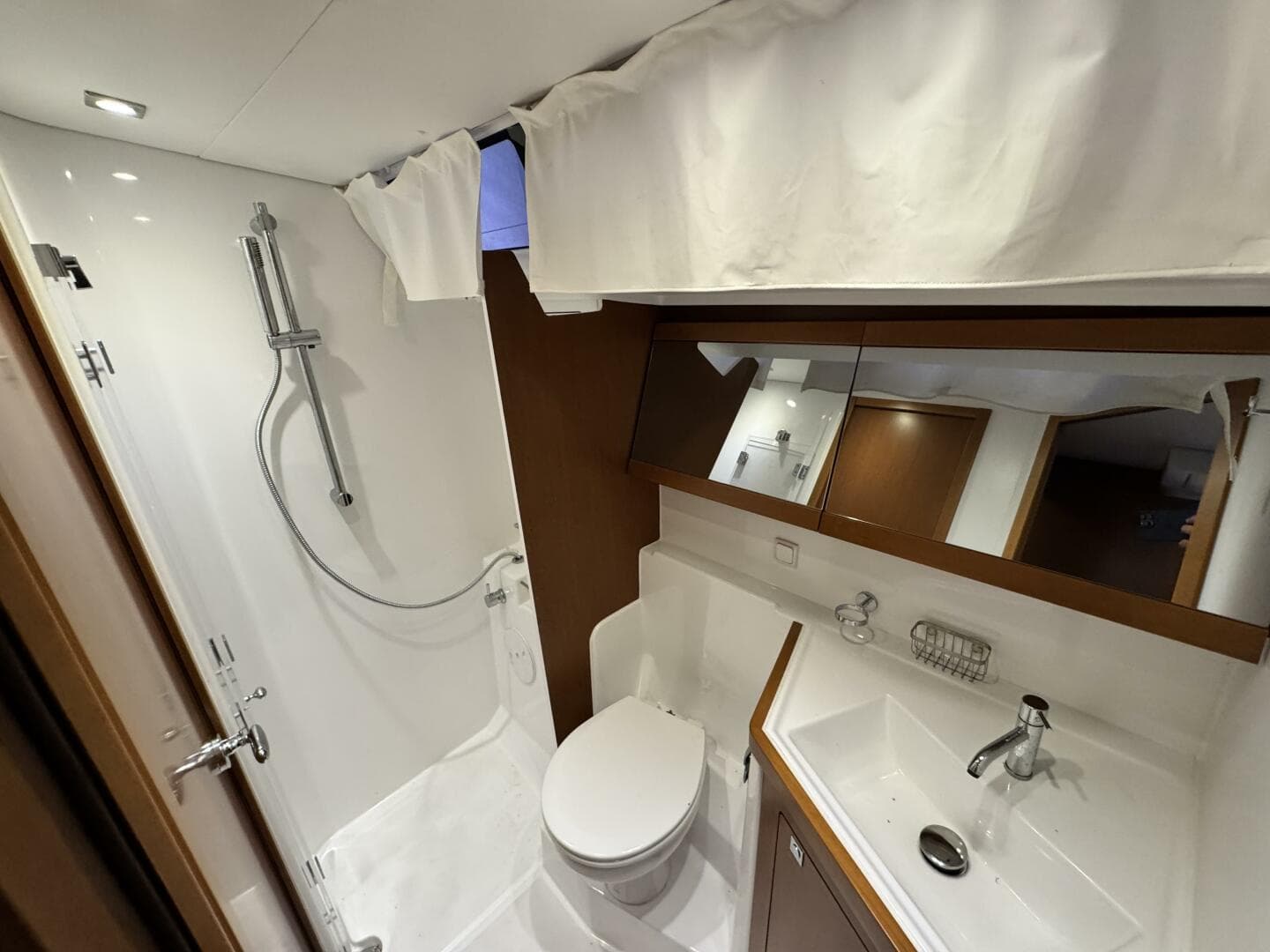2014 Beneteau Oceanis 48