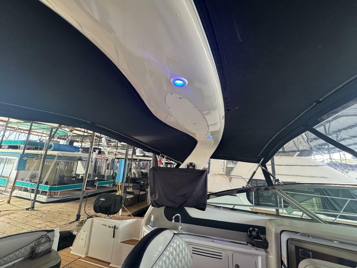2002 Sea Ray 380 Sundancer