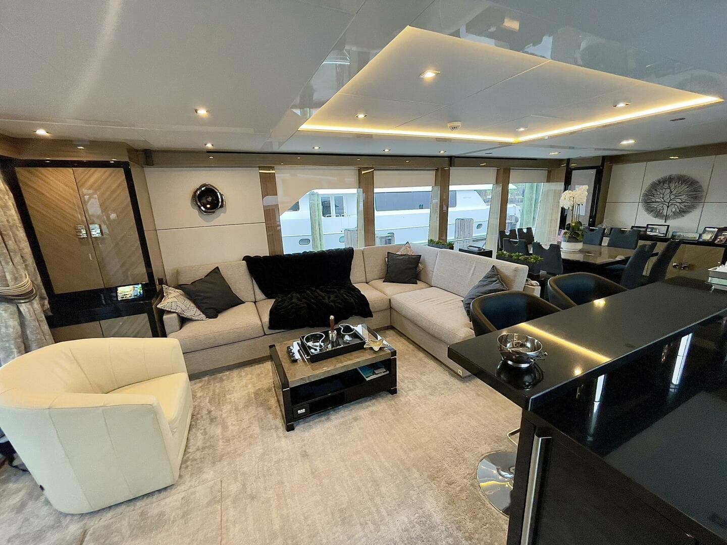 2021 Hargrave Skylounge Flush Deck