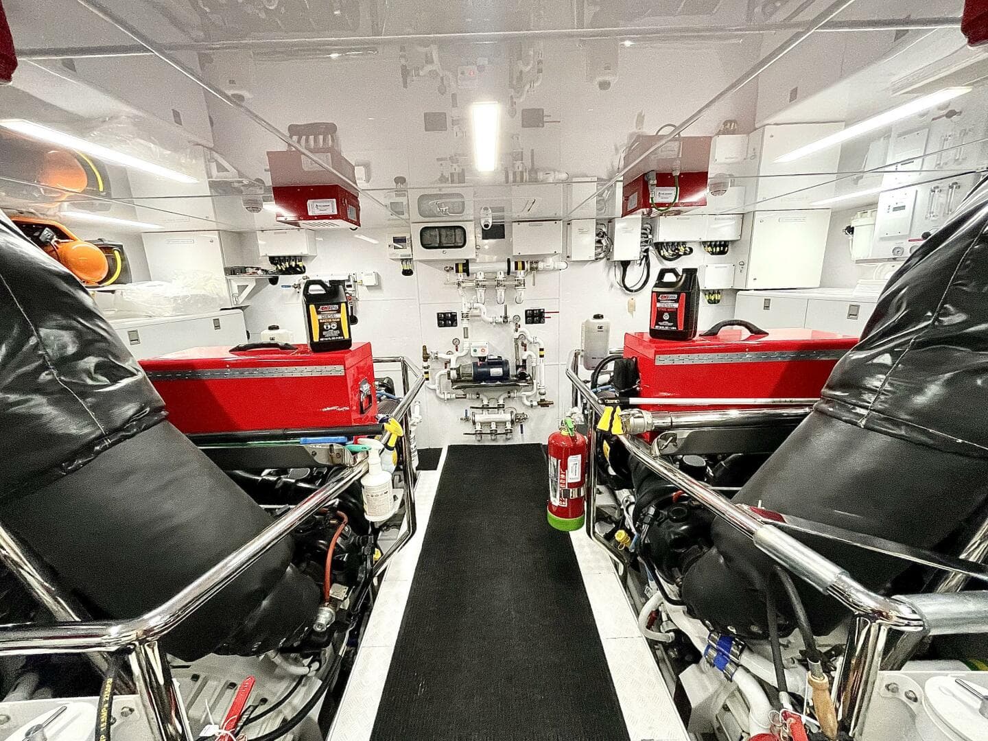 2021 Hargrave Skylounge Flush Deck