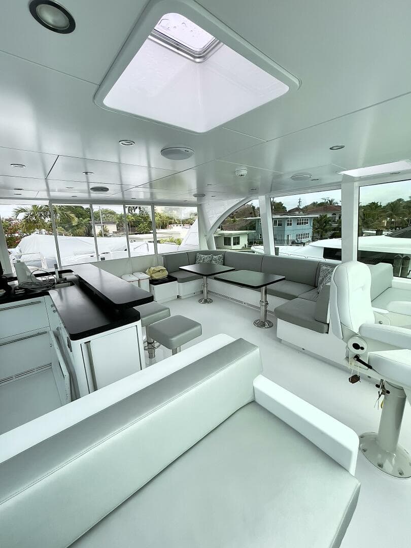 2021 Hargrave Skylounge Flush Deck