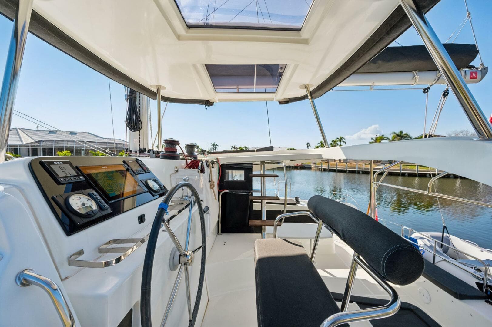 2019-lagoon-42-sail-9680095-20250213052853415-1_XLARGE.jpg