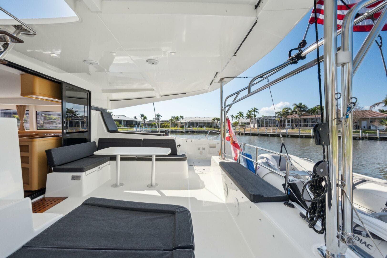 2019-lagoon-42-sail-9680095-20250213052933866-1_XLARGE.jpg