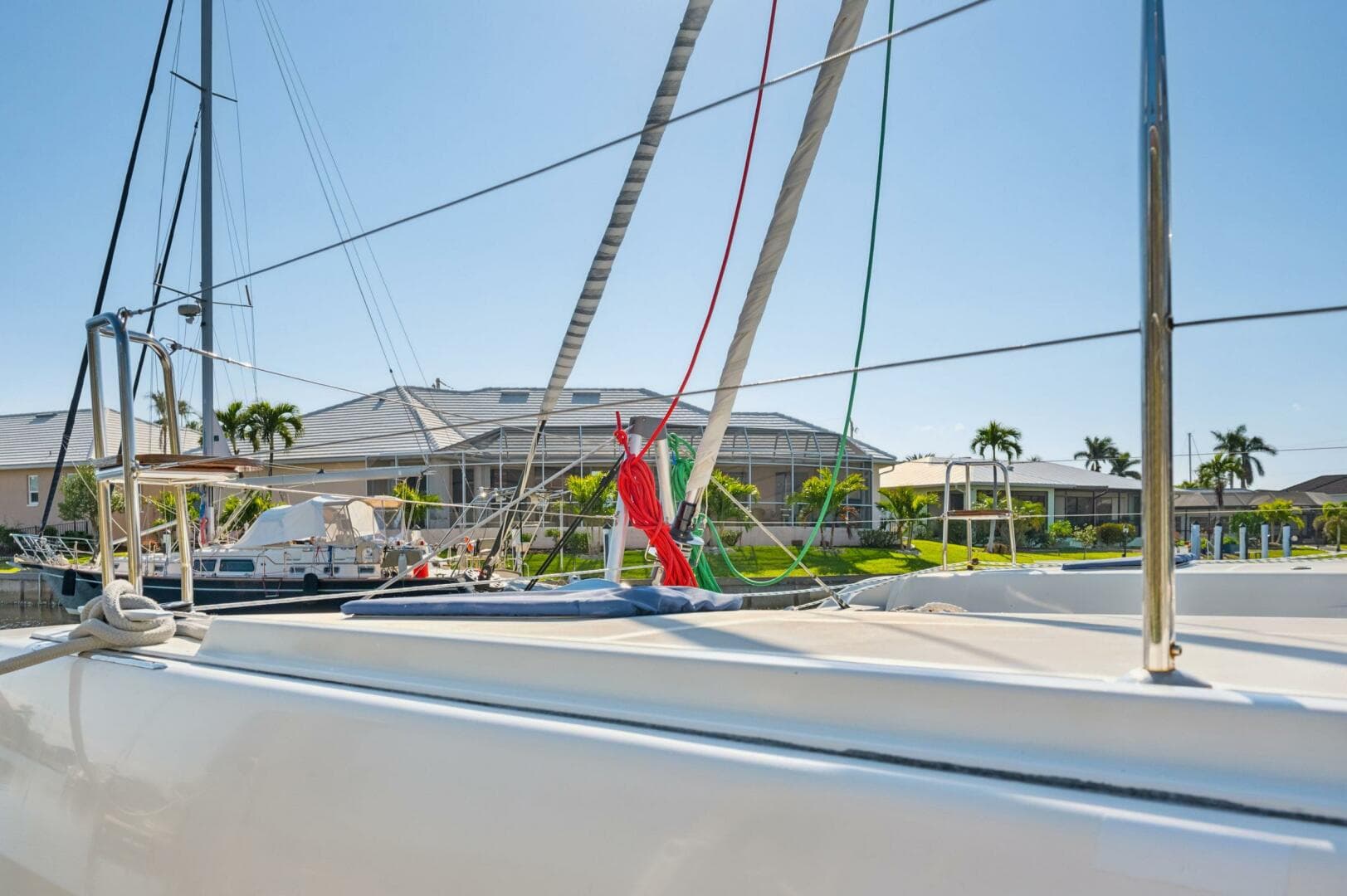 2019-lagoon-42-sail-9680095-20250213052927450-1_XLARGE.jpg