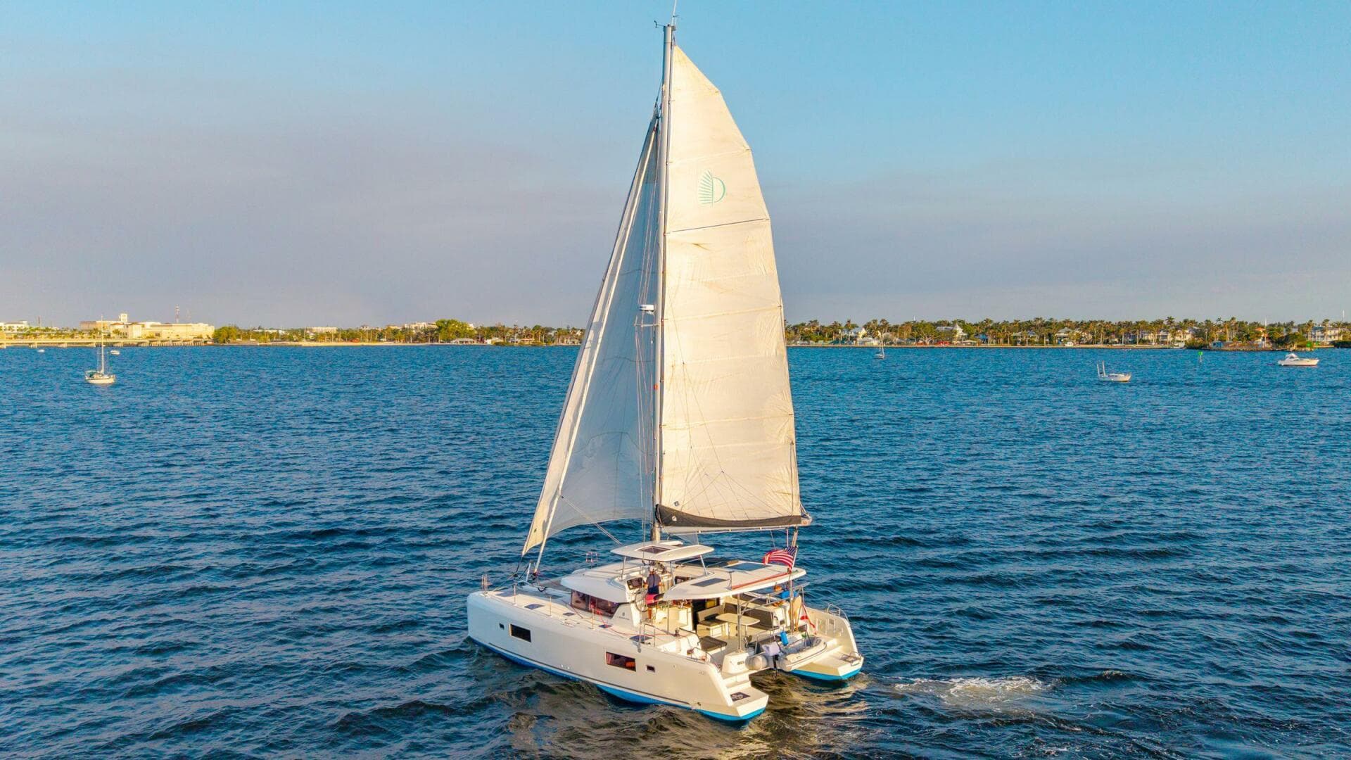 2019-lagoon-42-sail-9680095-20250213052822423-1_XLARGE.jpg
