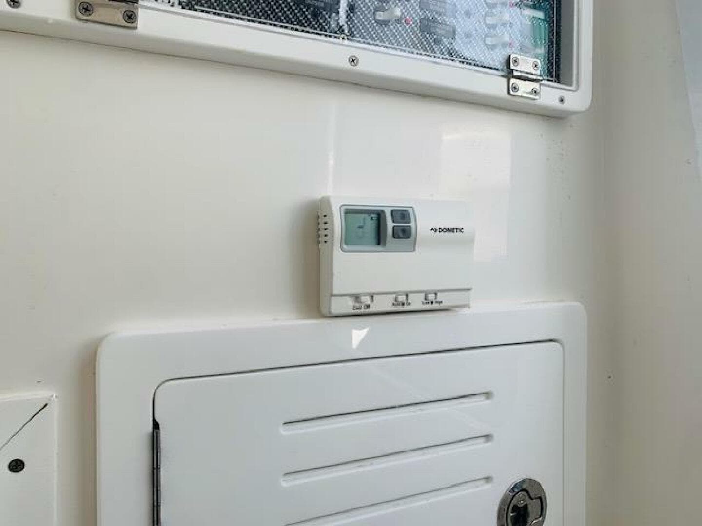 Control panel on 2020 SeaHunter 39 Tournament boat interior.