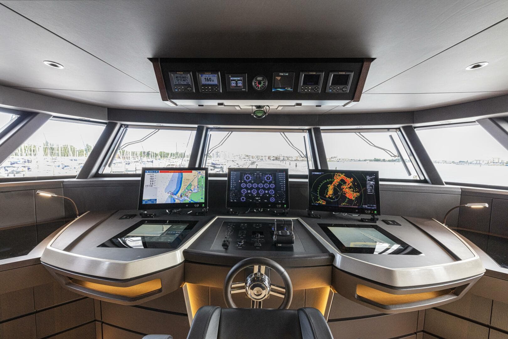 2028 Ocean King Ducale 120