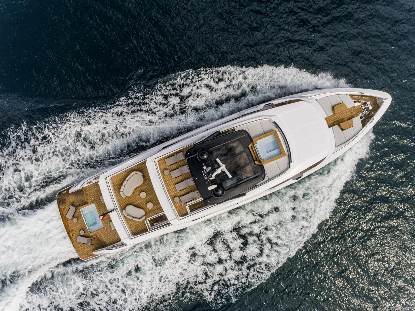 2028 Ocean King Ducale 120