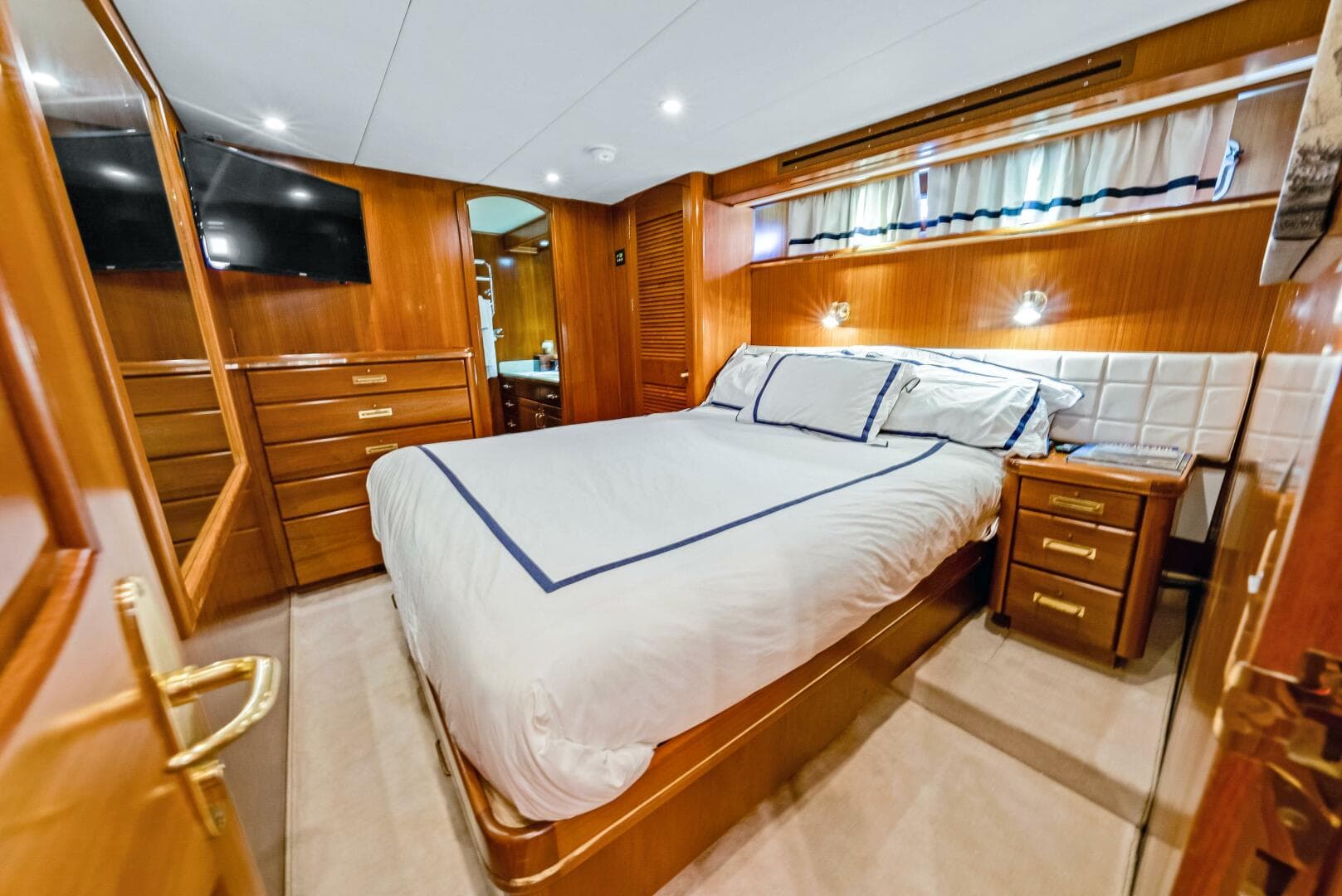 Starboard Guest Stateroom