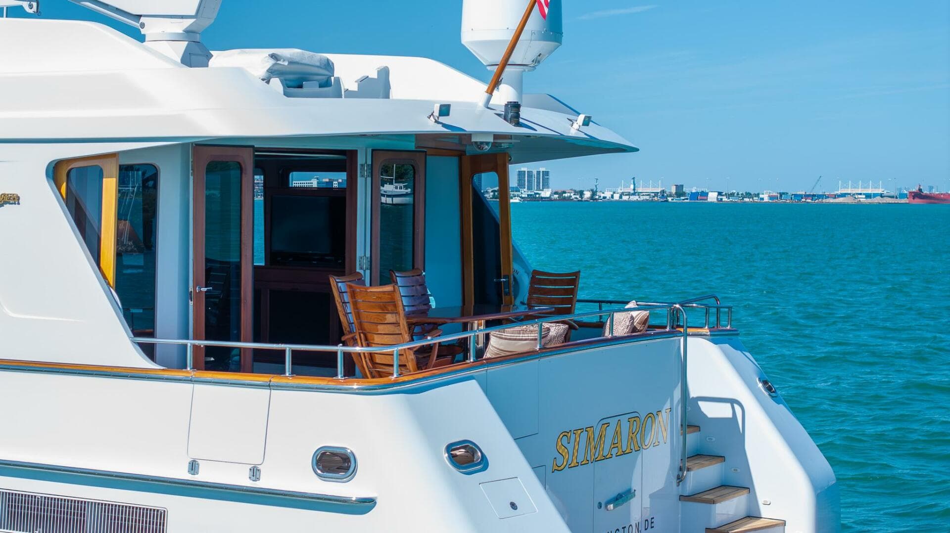 1999 Burger 85 Deck House