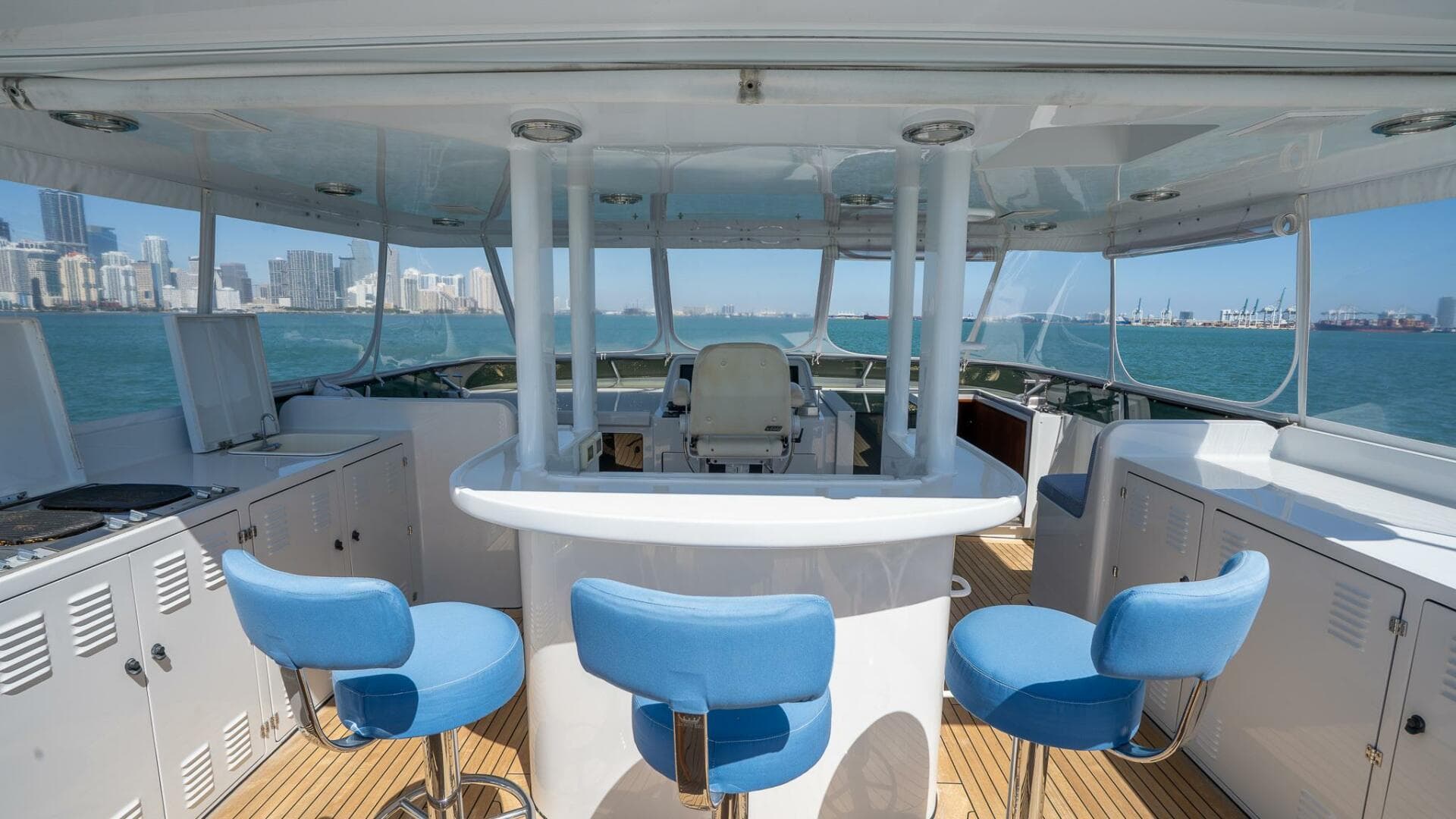 1999 Burger 85 Deck House