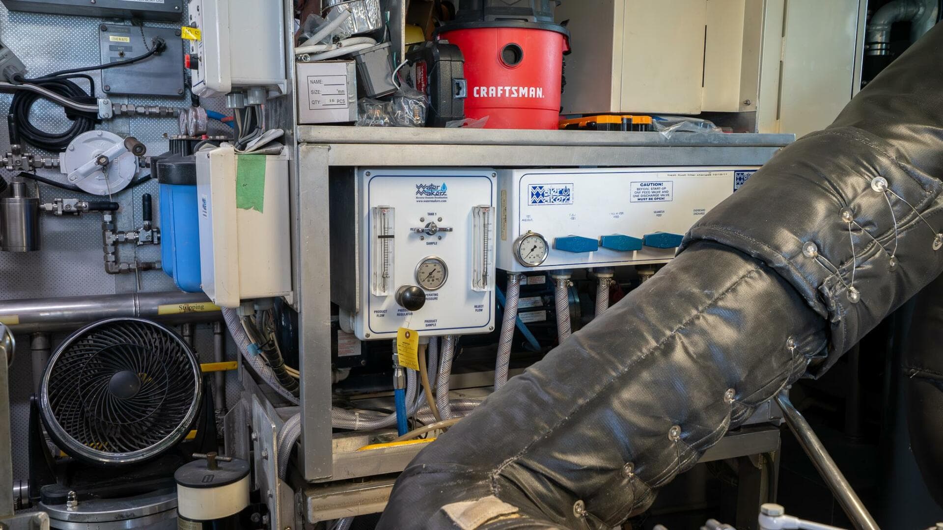 1999 Burger 85 Deck House