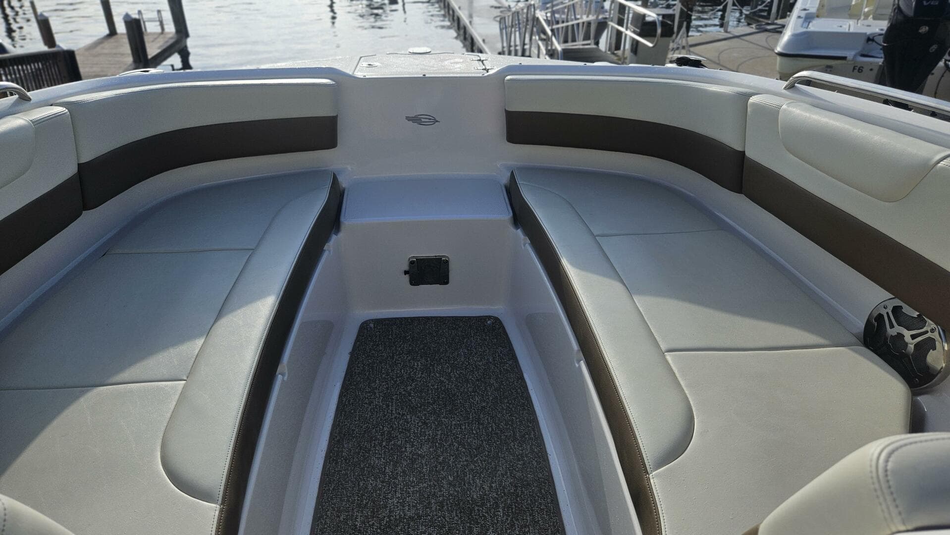 2015 Chaparral 250 Suncoast