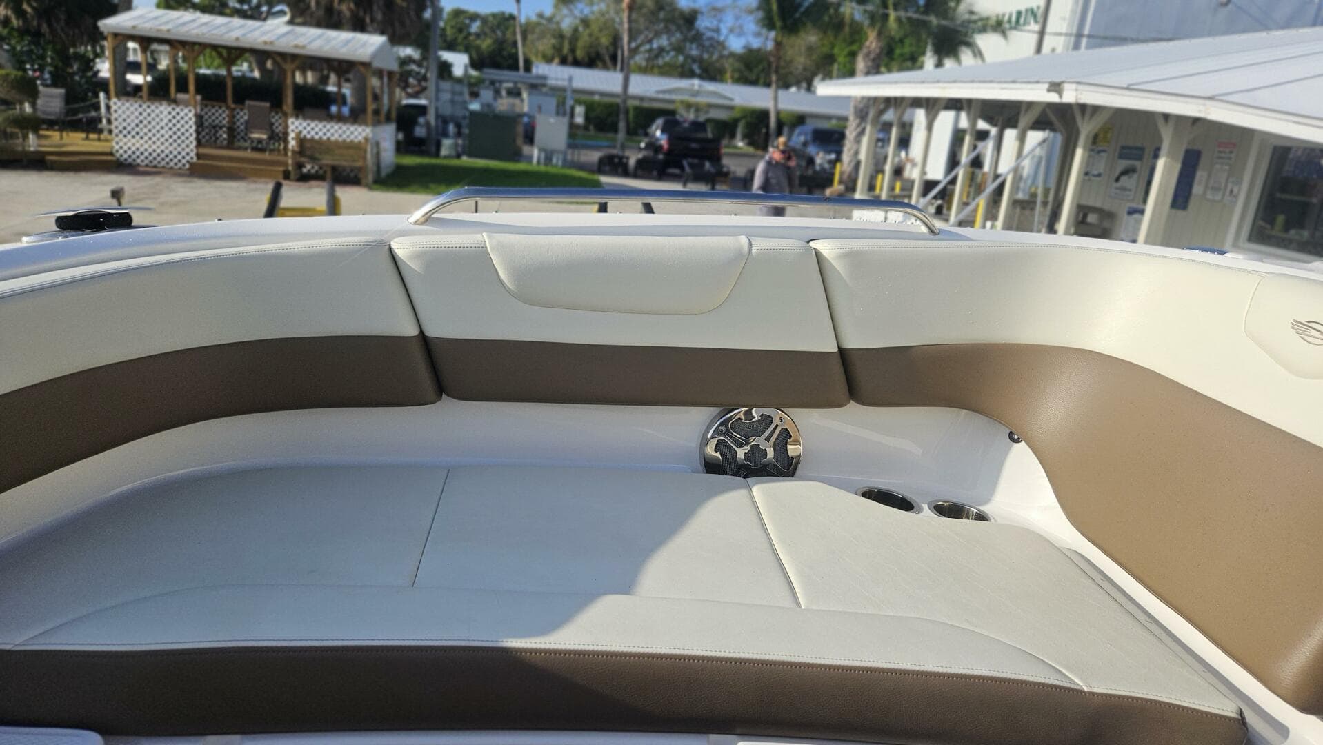 2015 Chaparral 250 Suncoast