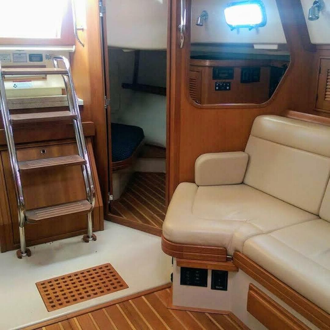 2006 Island Packet 370