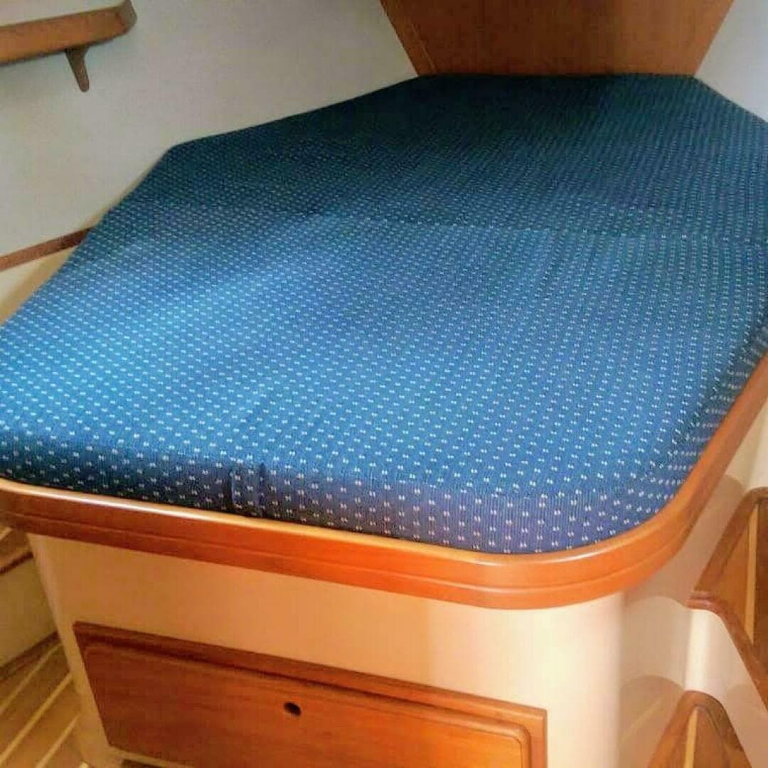 2006 Island Packet 370