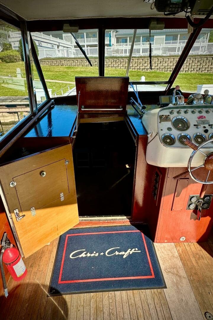 1960 Chris-Craft 45 Constellation