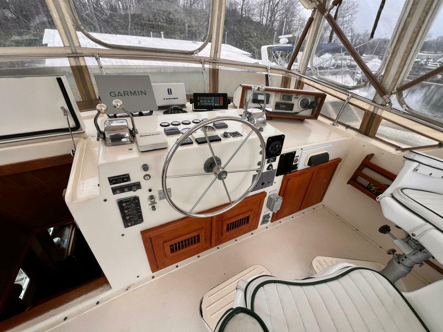 1980 Hatteras 58 MY