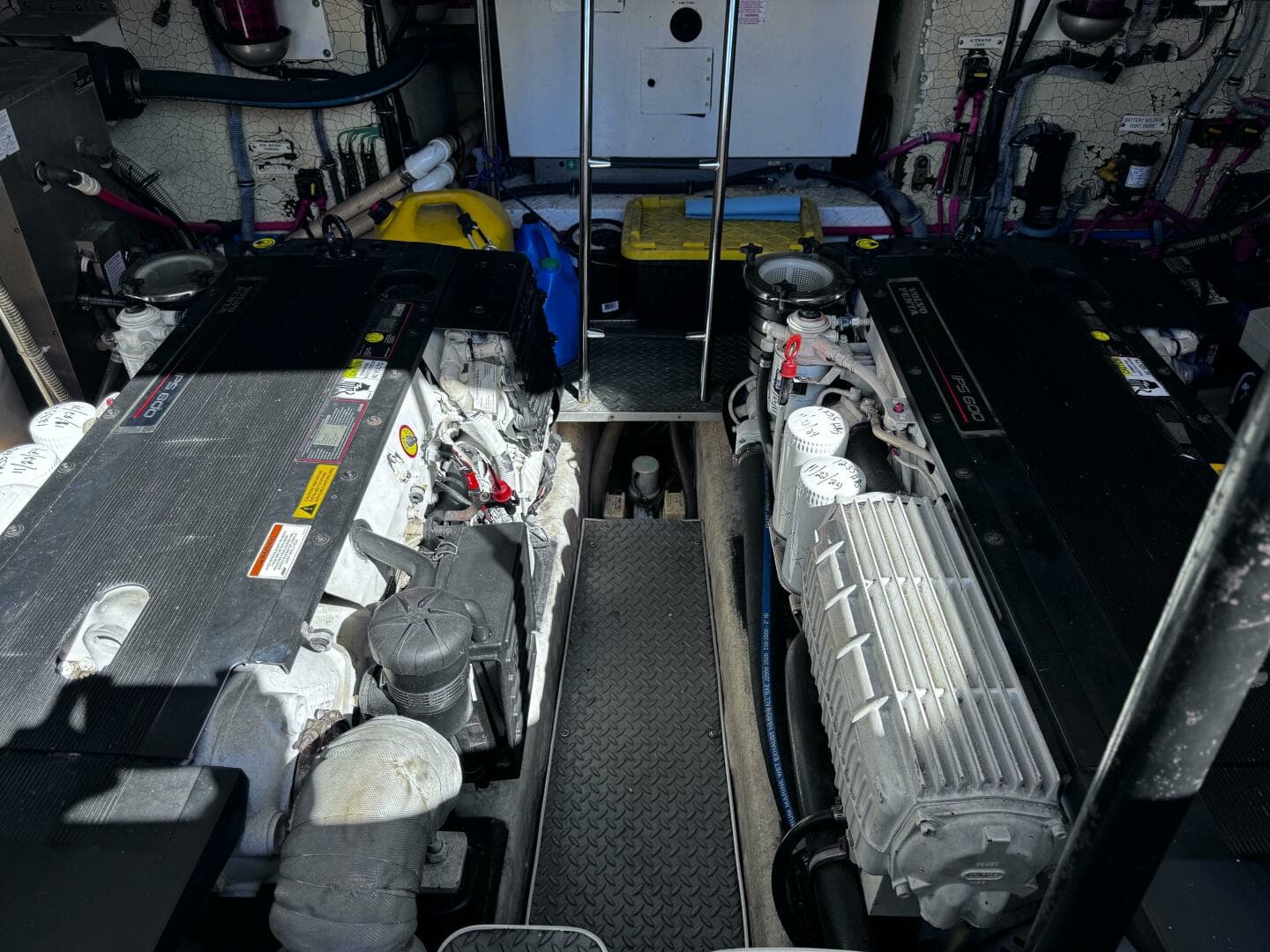 2008 Formula 45 Yacht