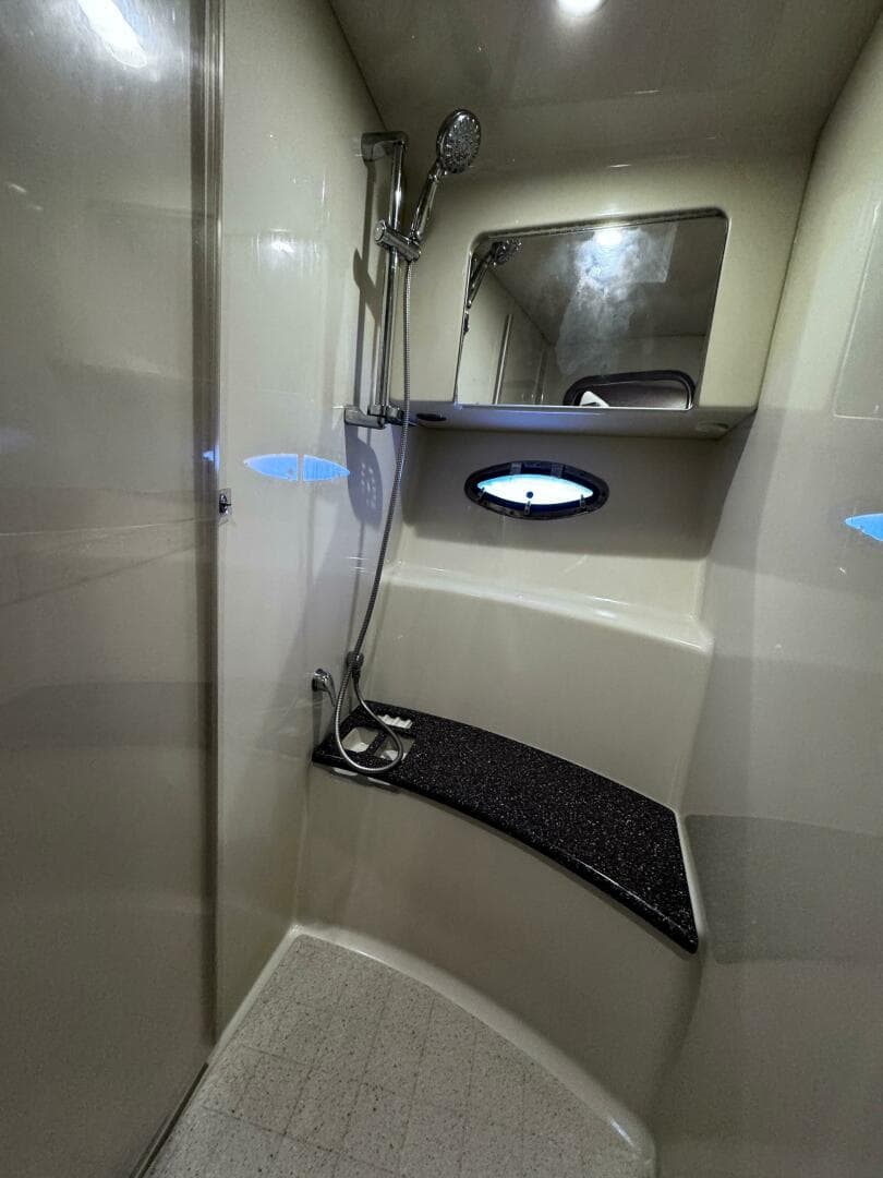 2008 Formula 45 Yacht