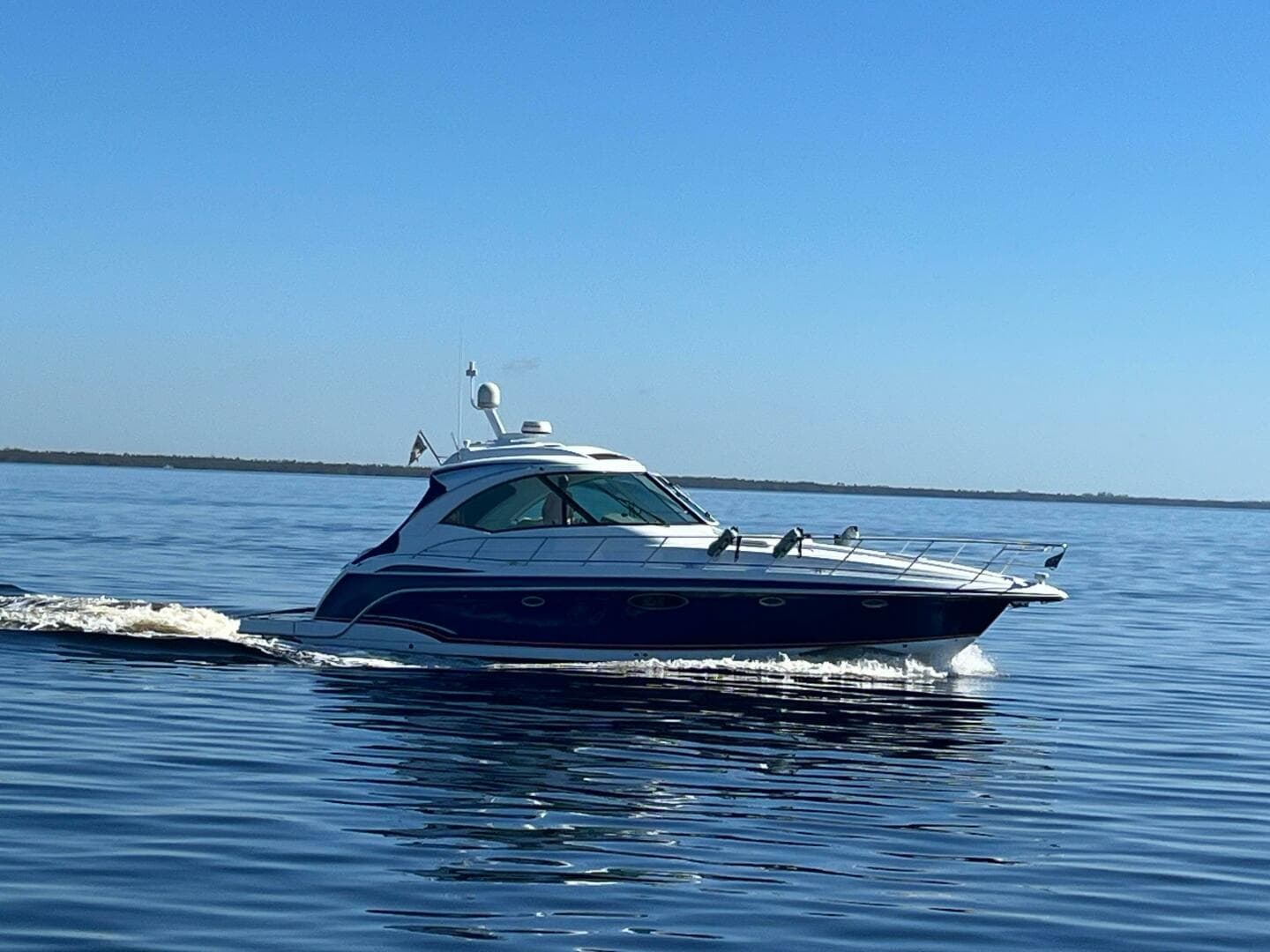 2008 Formula 45 Yacht