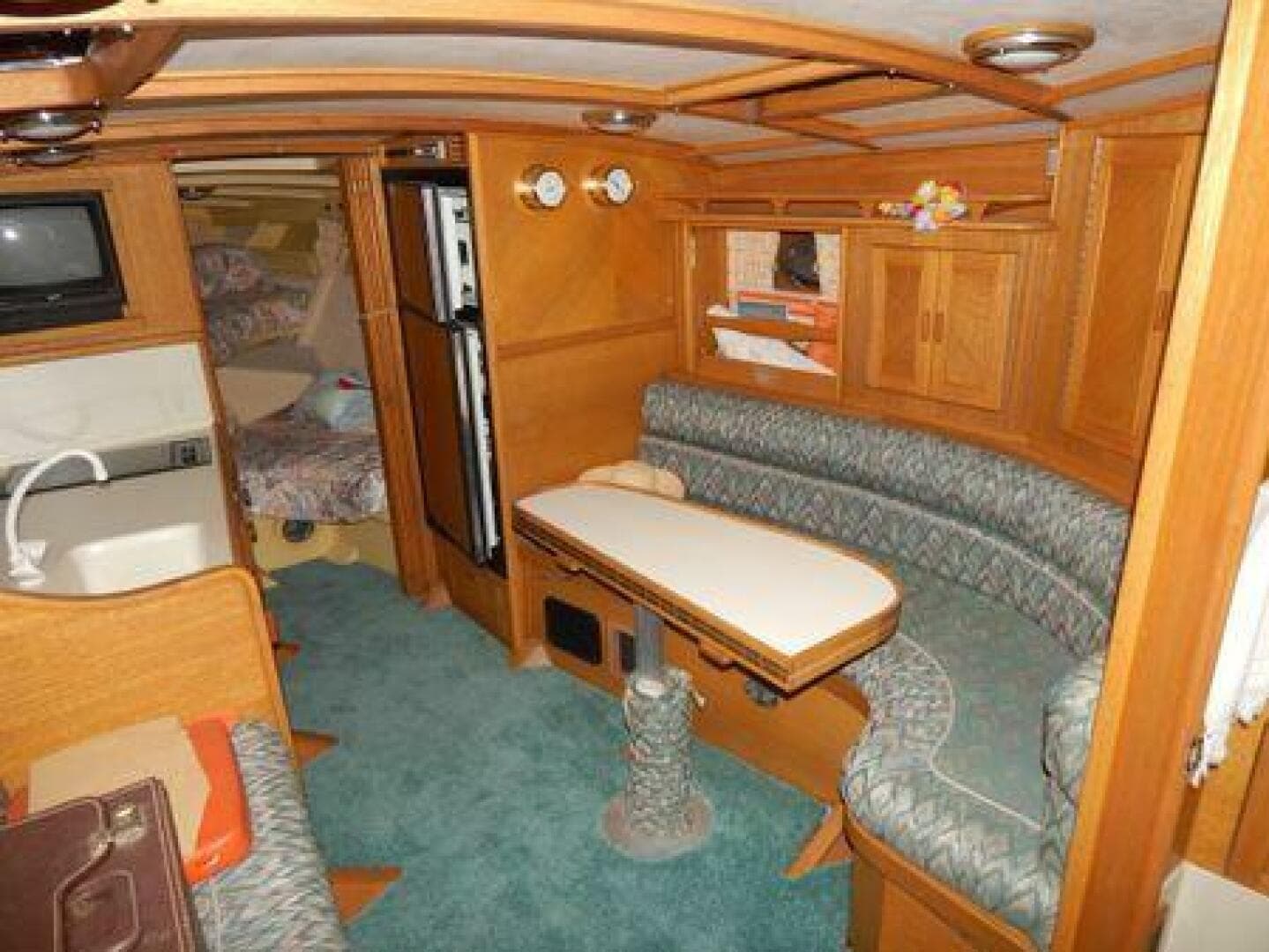 1990 Mays Craft 44