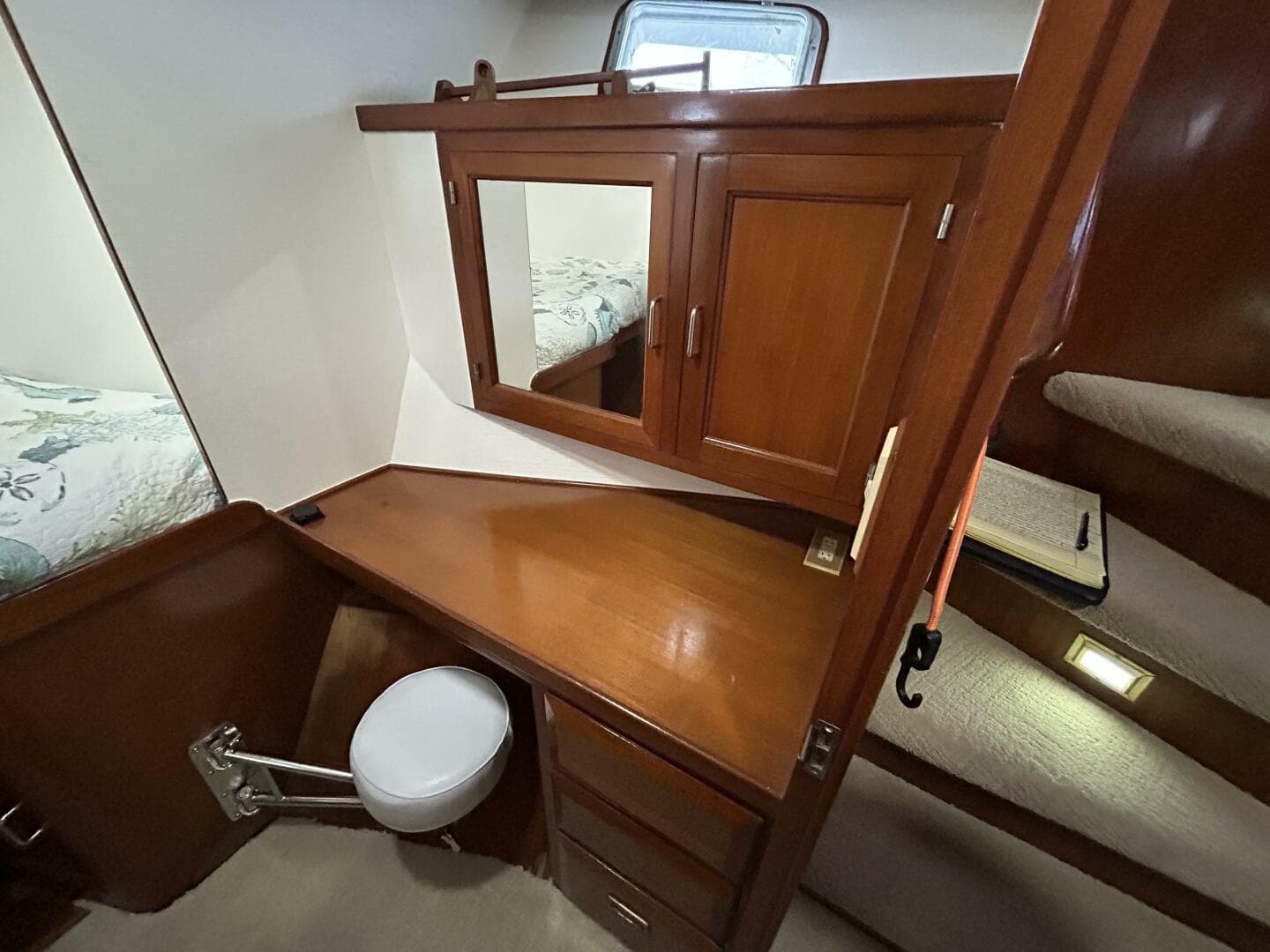 57' DeFever forward guest stateroom desk/vanity