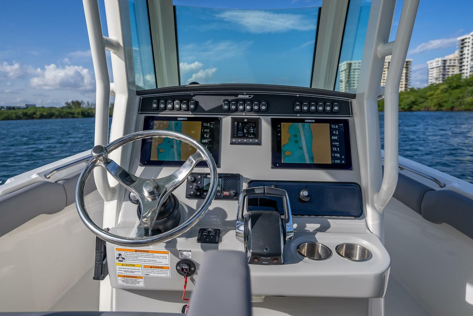 2023 Boston Whaler 280 Outrage