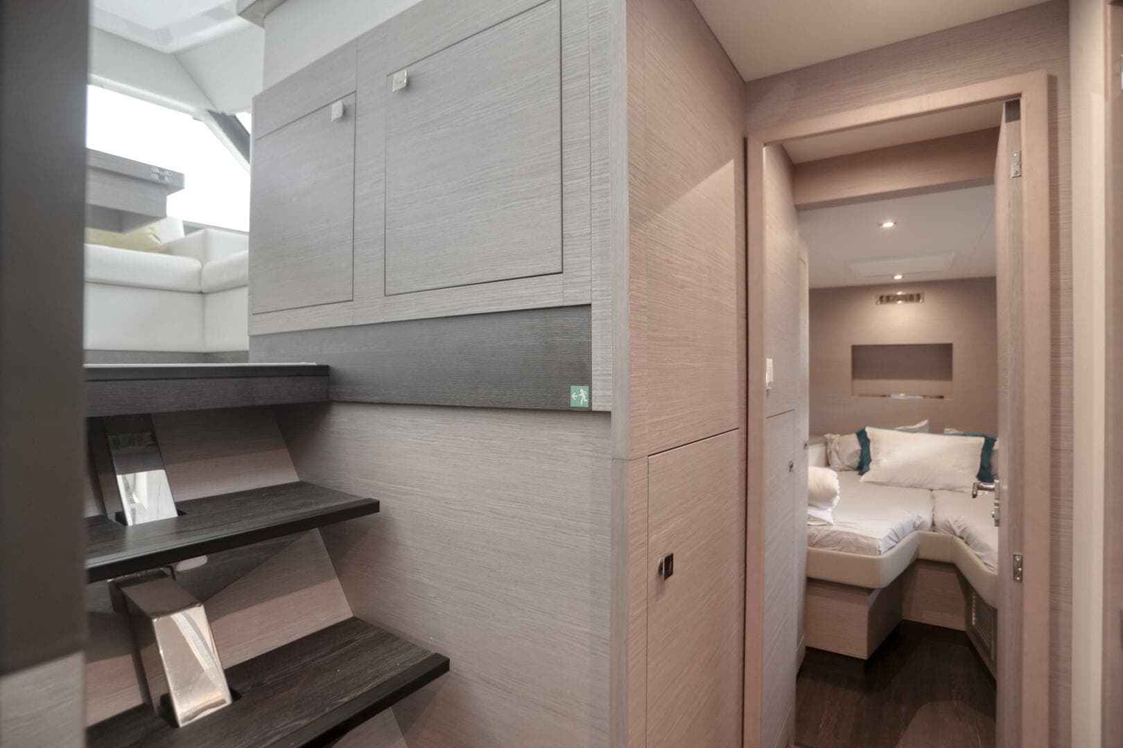 2022 Fountaine Pajot MY6