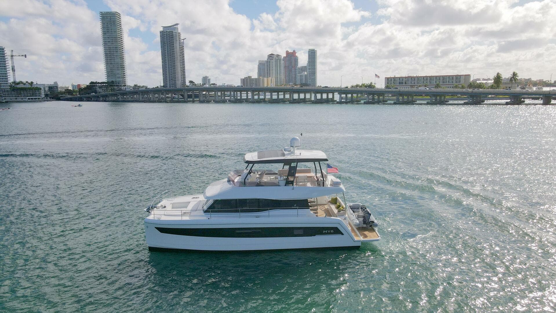 2022 Fountaine Pajot Hawkeye Port Profile