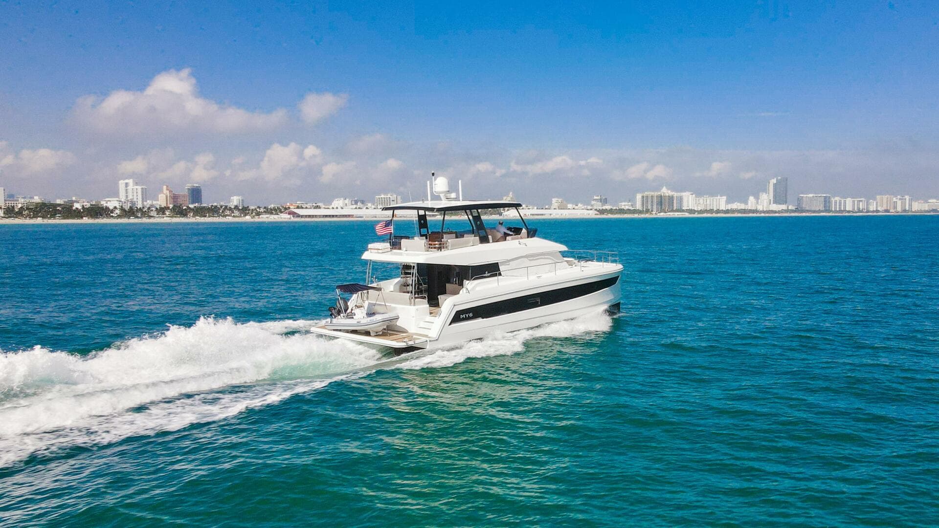 2022 Fountaine Pajot MY6