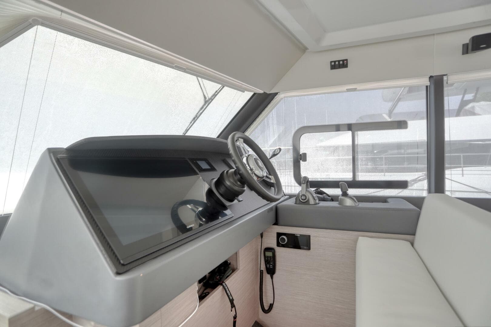 2022 Fountaine Pajot MY6