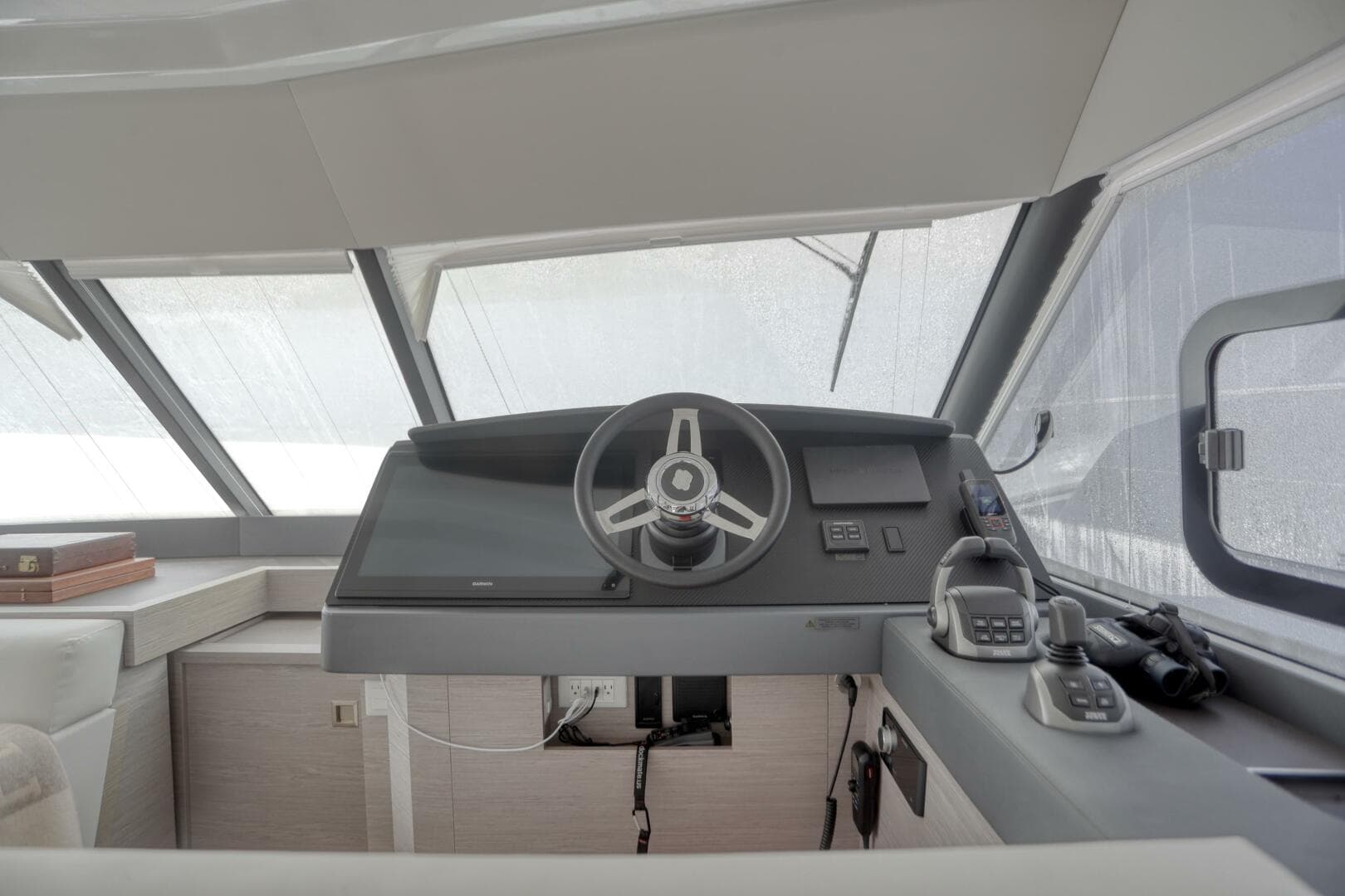 2022 Fountaine Pajot MY6