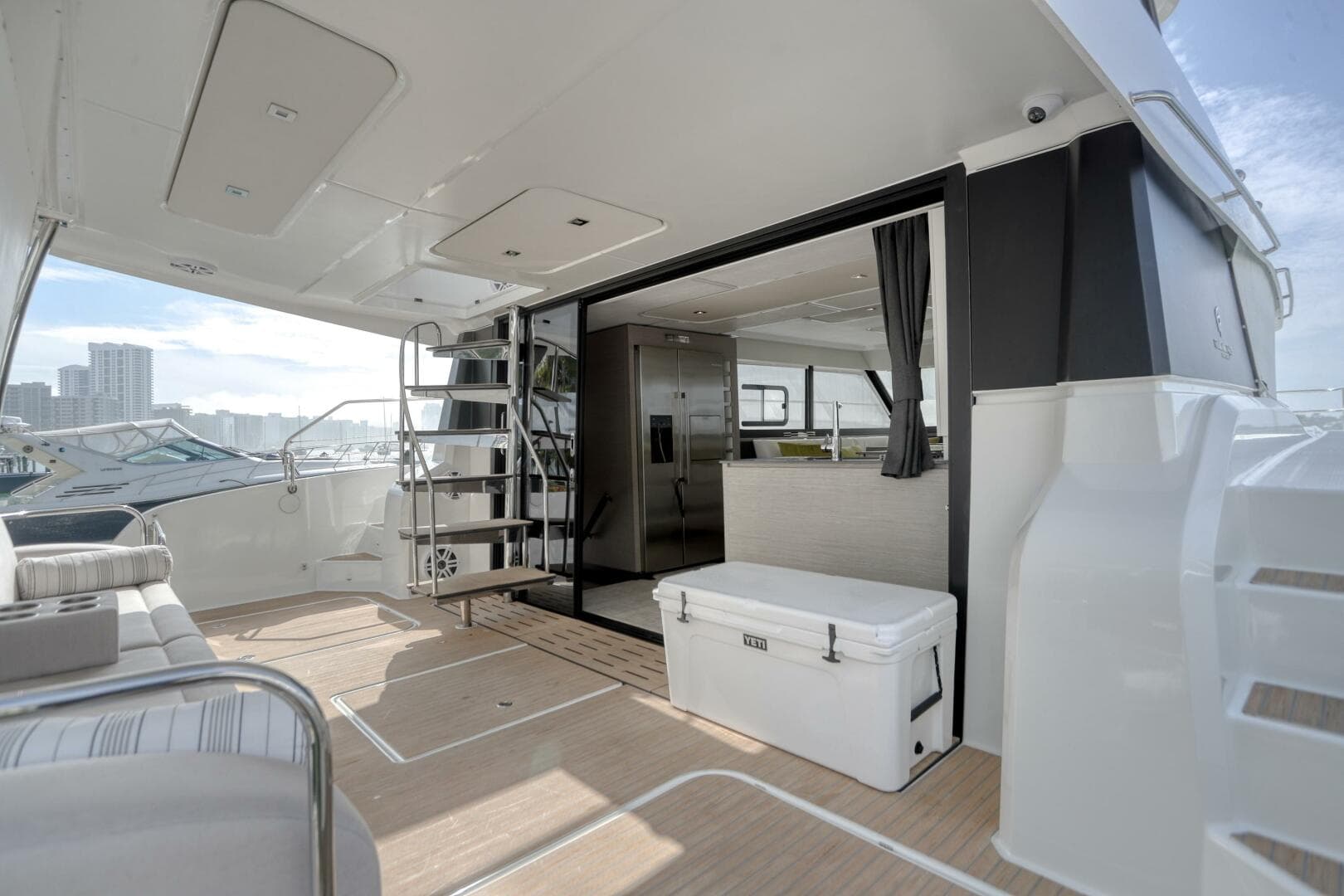 2022 Fountaine Pajot MY6