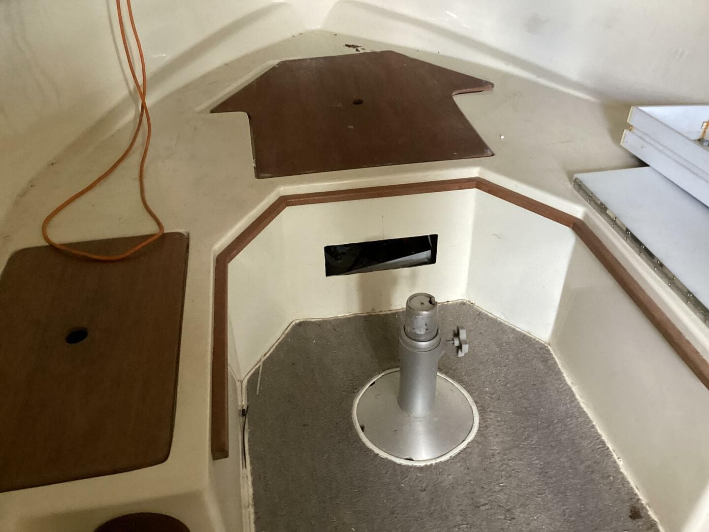 1995 Albin 28 Tournament Express