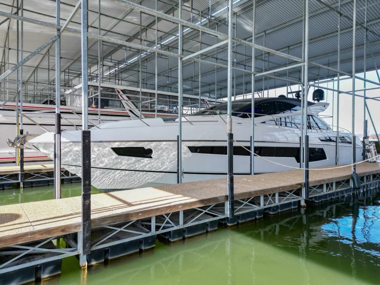 2015 Sunseeker Predator 68