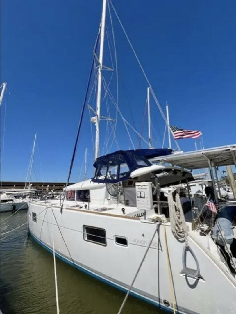2012 Lagoon 40
