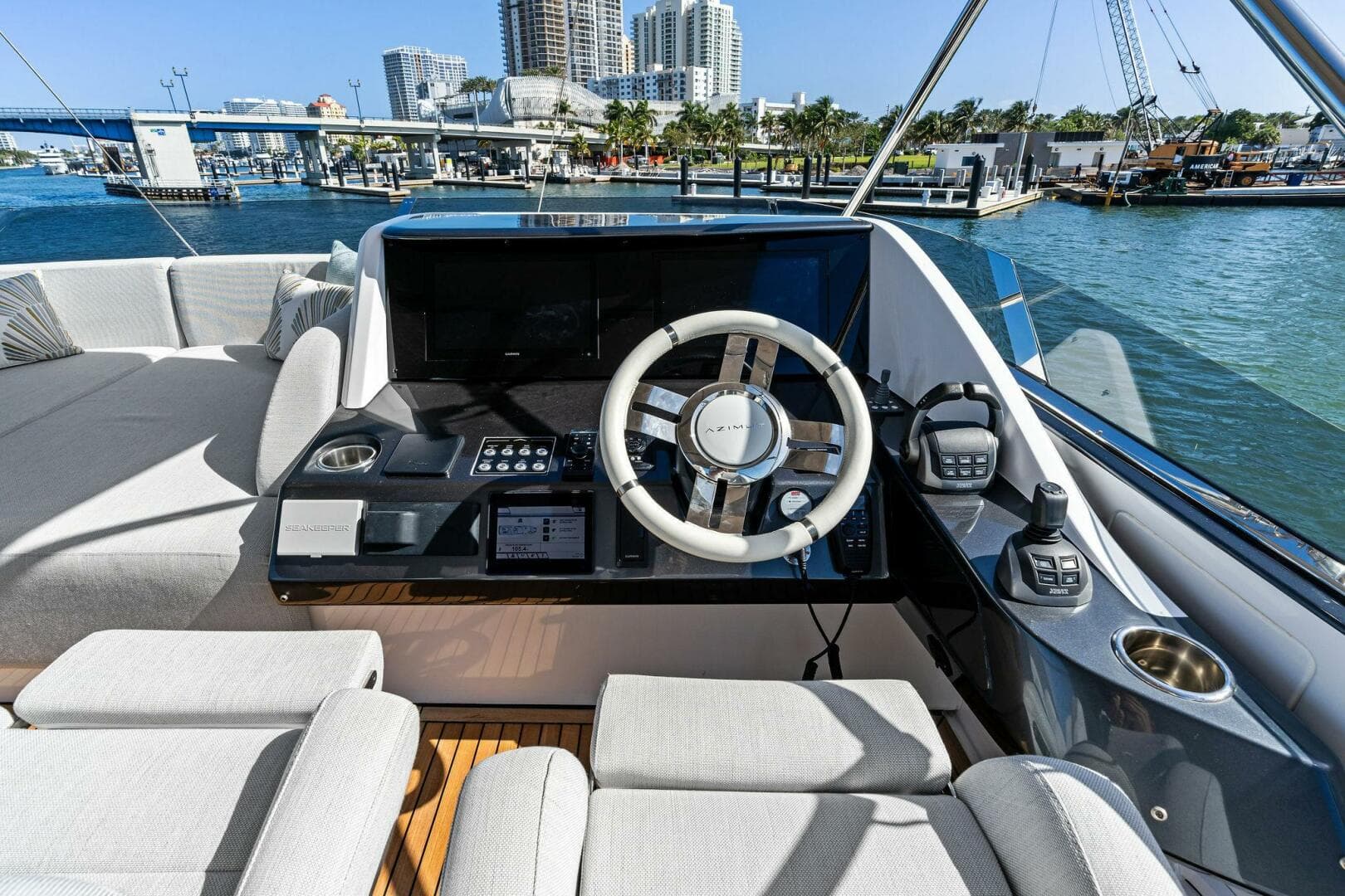 2024 Azimut S8