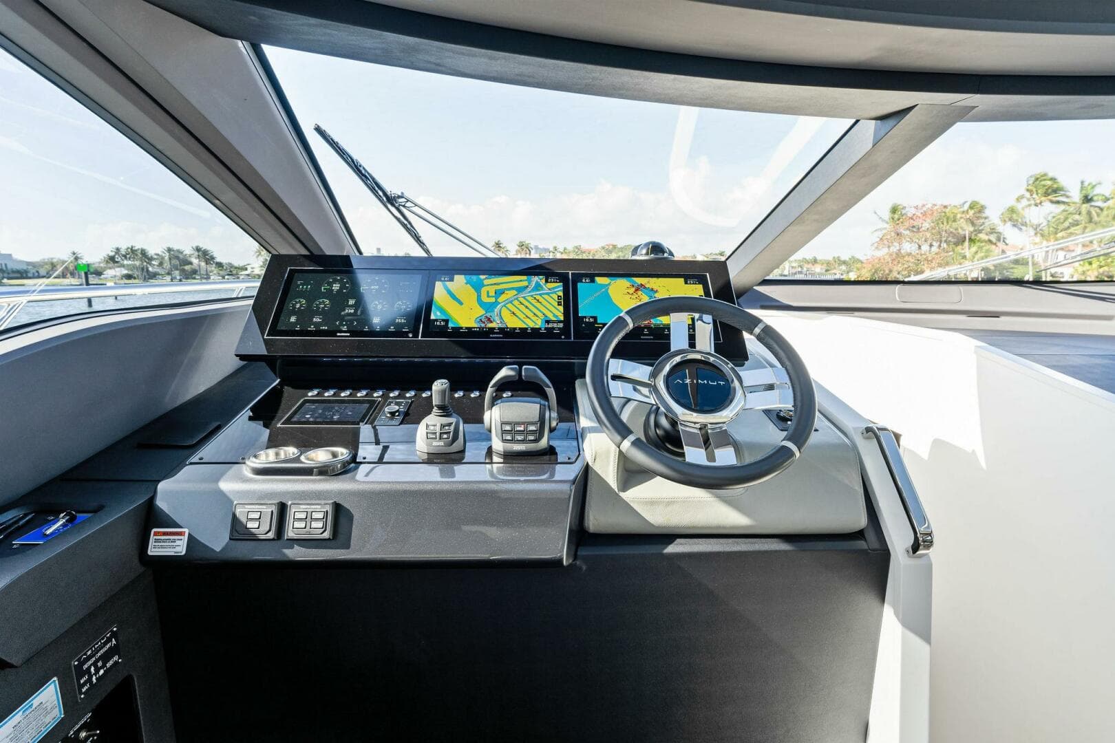 2024 Azimut S8