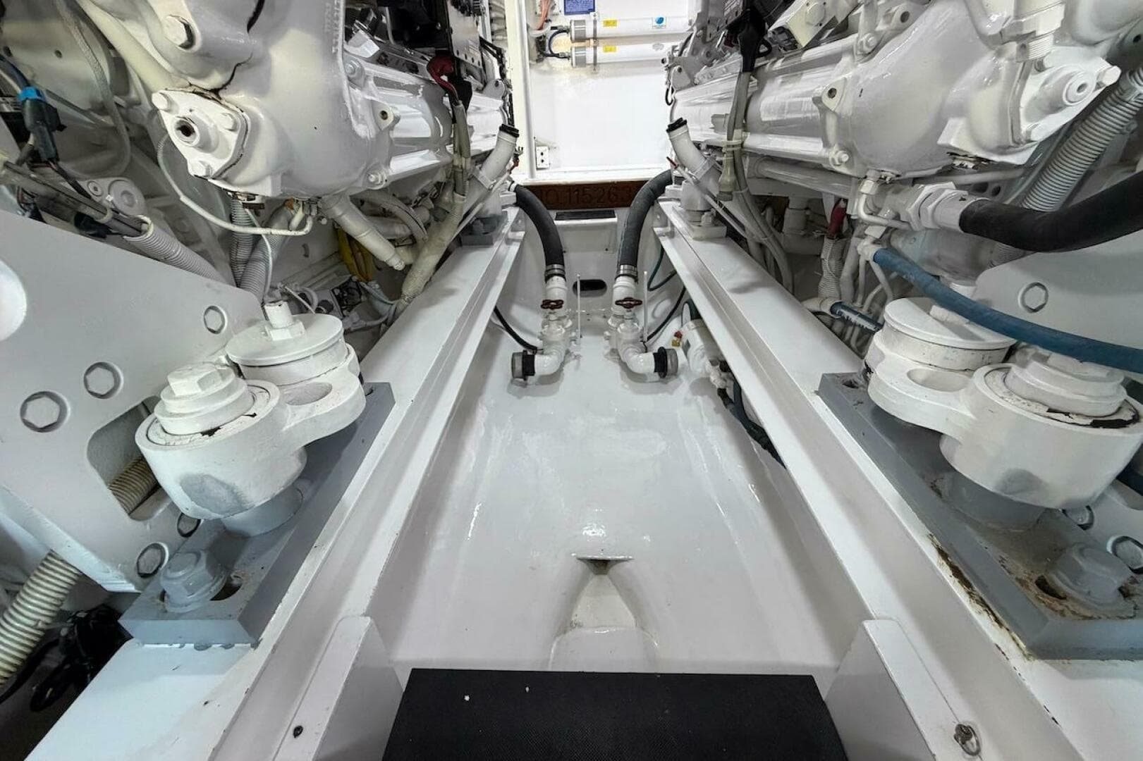 2004 Viking 56 Convertible