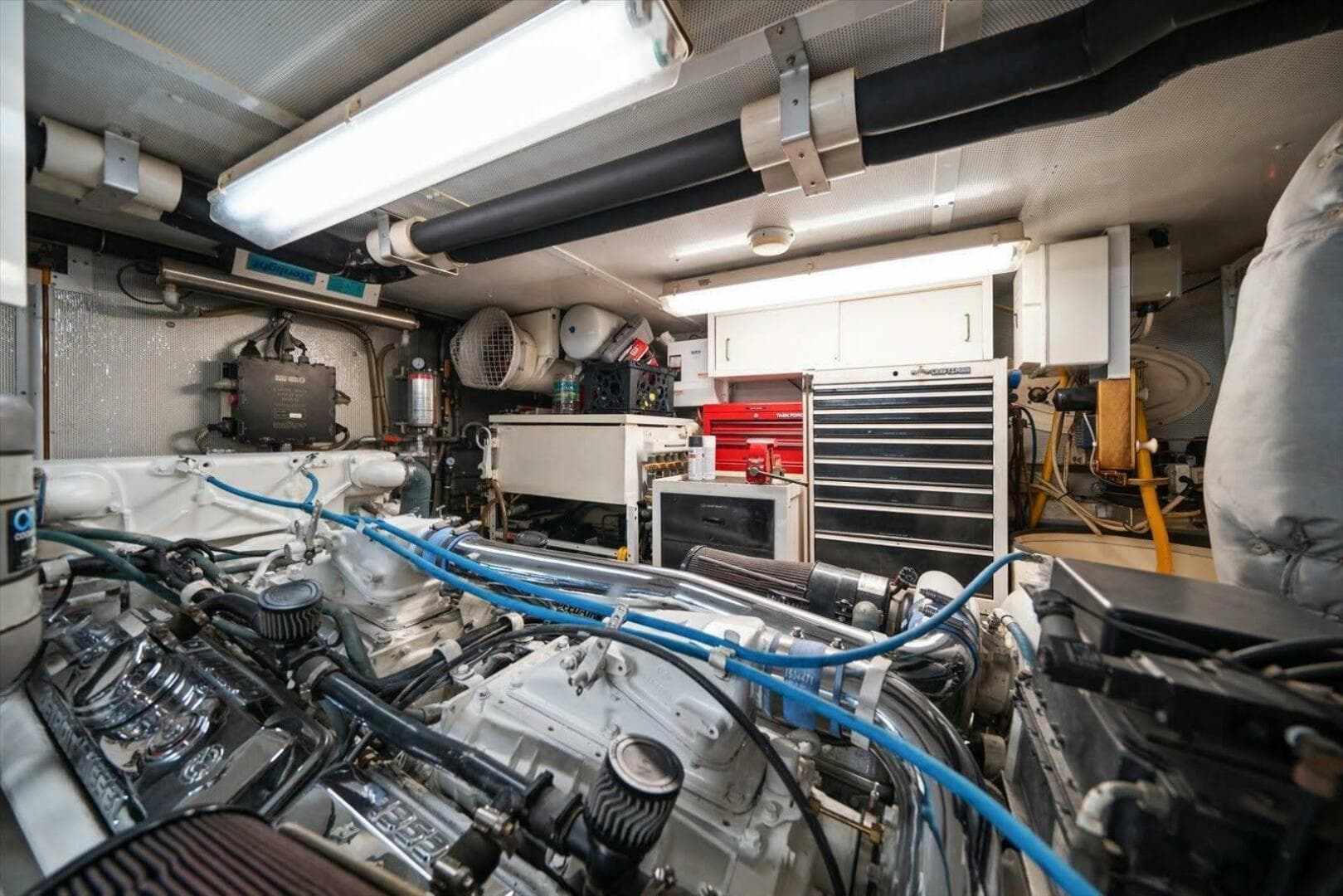 1995 Westport 106 Raised Pilothouse