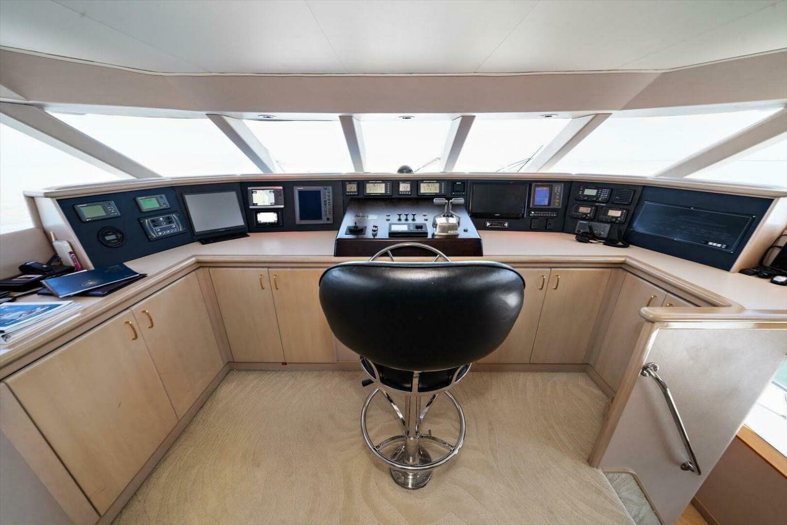 1995 Westport 106 Raised Pilothouse