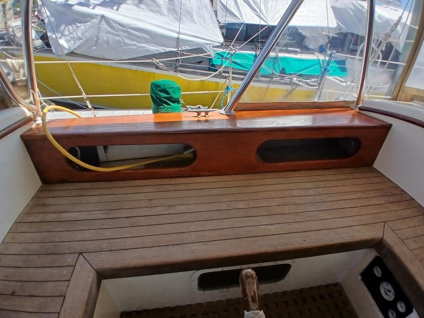 1977 Dickerson Center Cockpit Ketch
