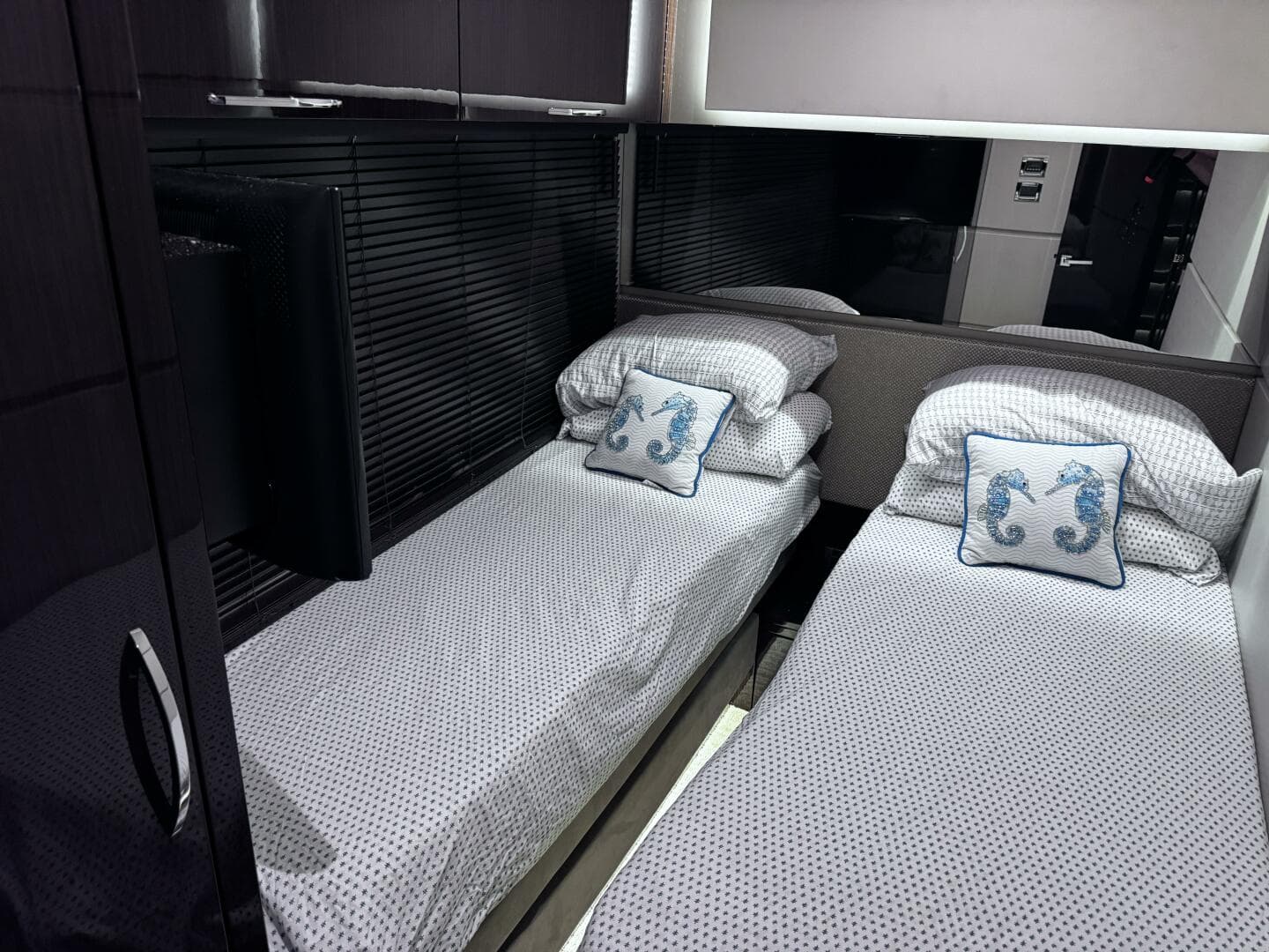 2018 Sea Ray L650 Fly