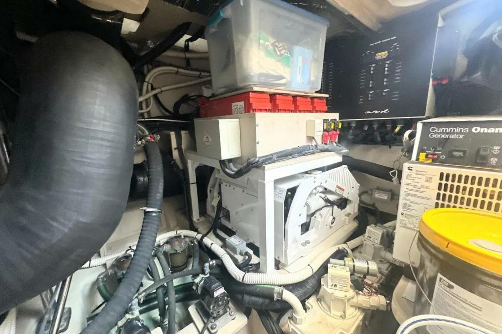 2018 Sea Ray L650 Fly