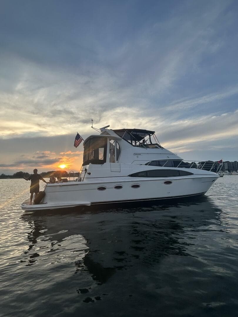 2002 Carver 444 Cockpit Motor Yacht