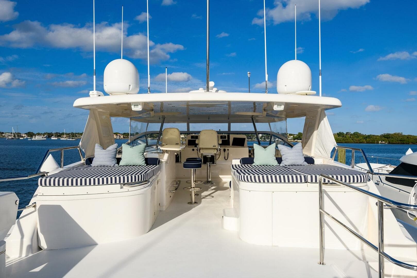 2009 Pacific Mariner 