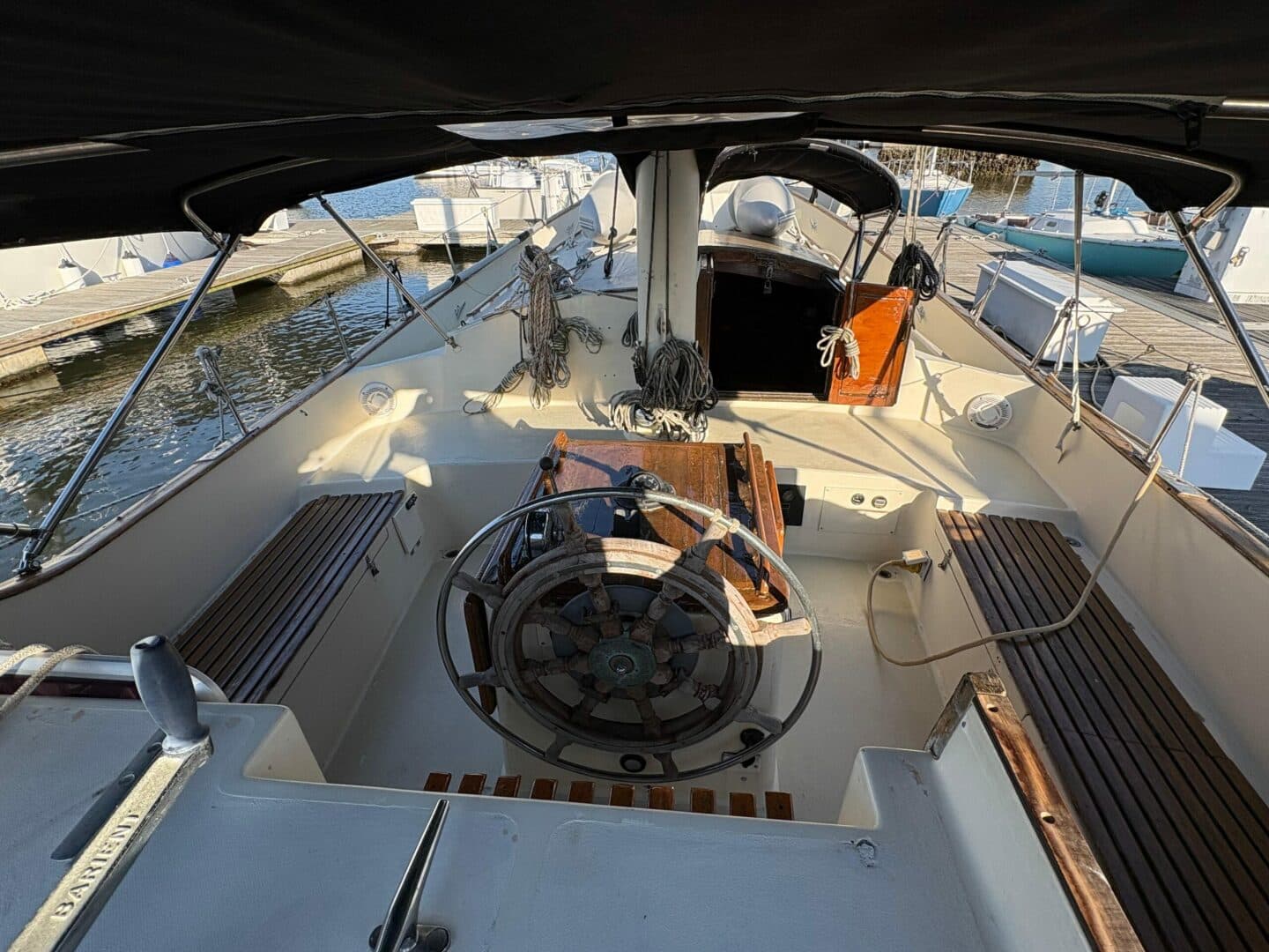 1979-freedom-40-cat-ketch-sail-9702897-20250513145241601-1_XLARGE.jpg