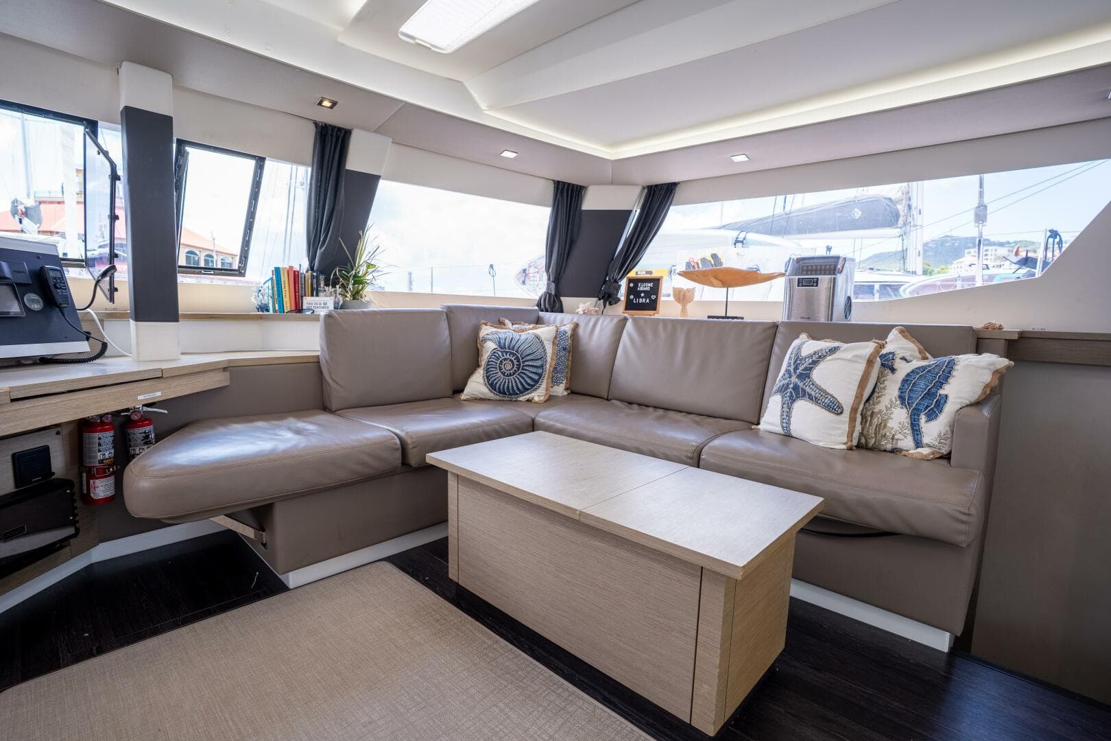 2020 Fountaine Pajot 