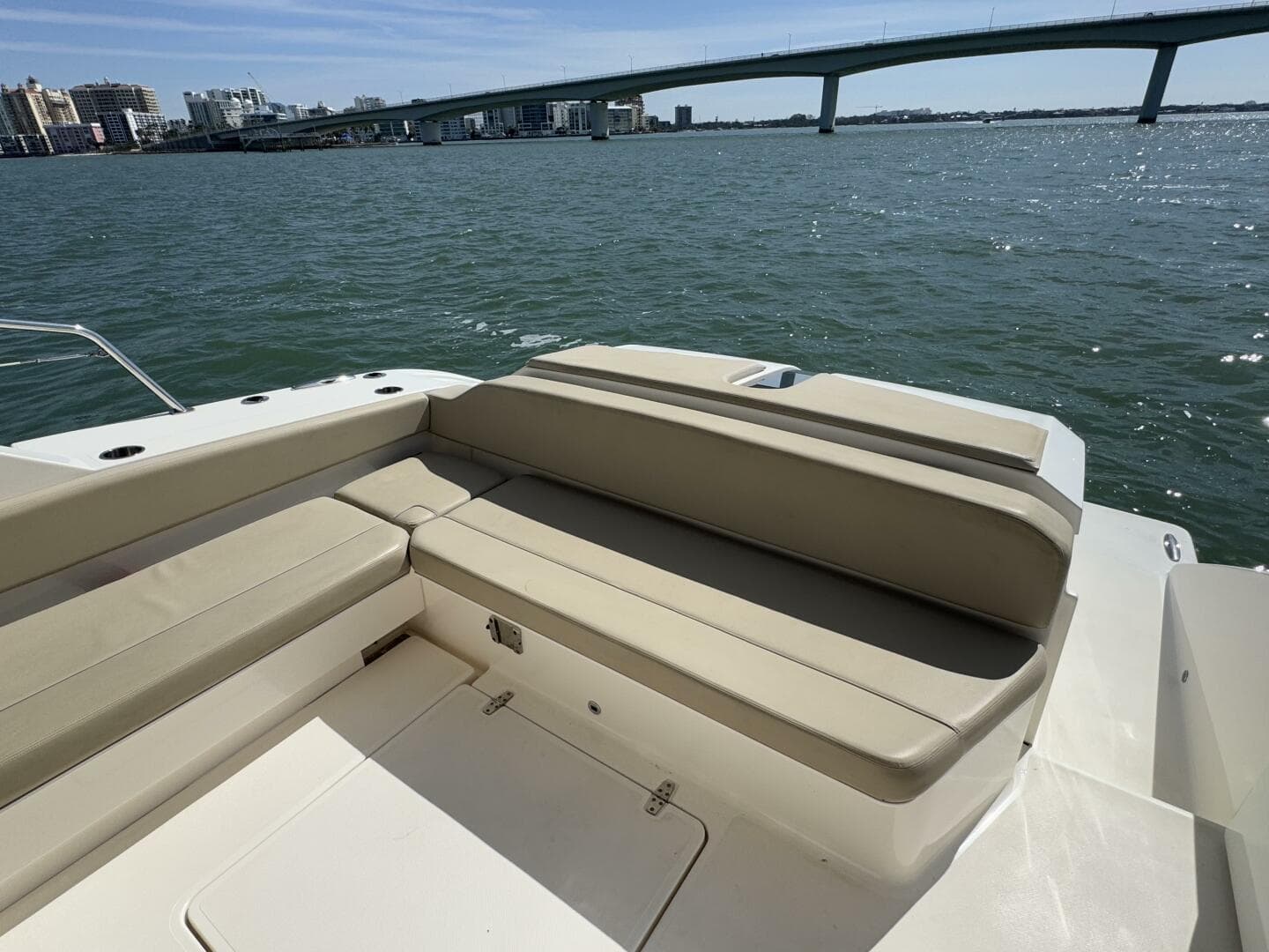 2015 Pursuit 365i Sport Coupe